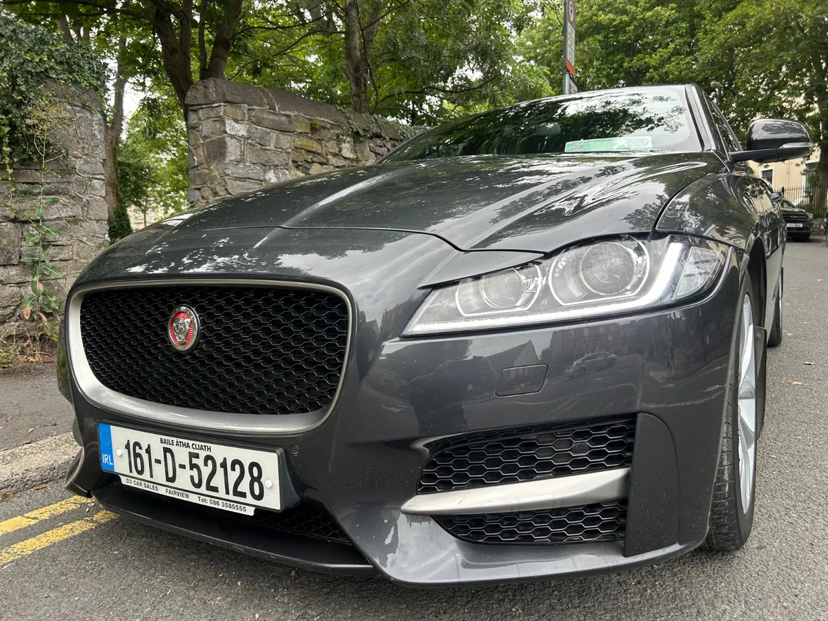 2016 JAGUAR XF R SPORT ONLY 43,000 MILES - Image 1