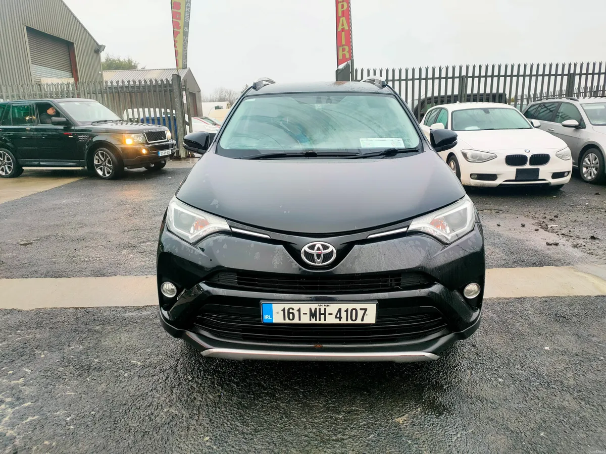Toyota RAV4 2016 diesel - Image 2