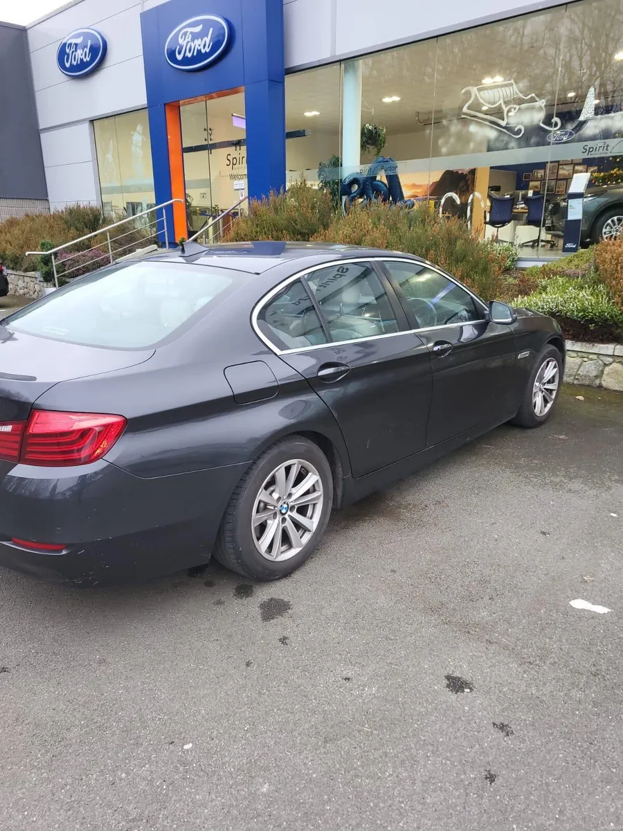 BMW 5-Series 2015 - Image 3