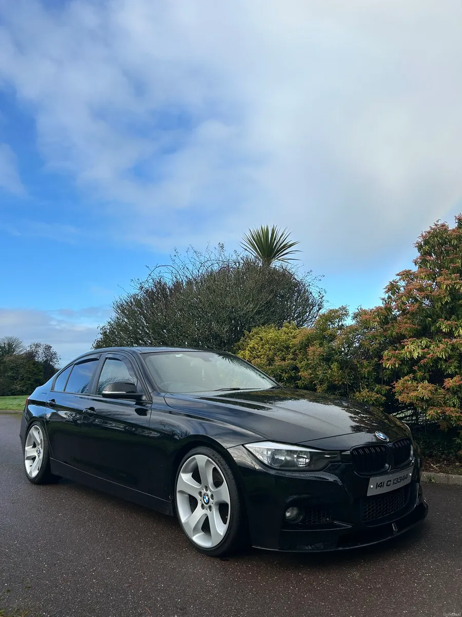 BMW F30. 2014 - Image 1