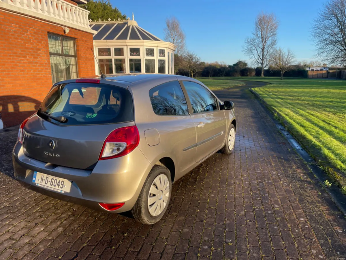 Renault Clio 3 1.2 16V ROYALE 3DR - Image 4