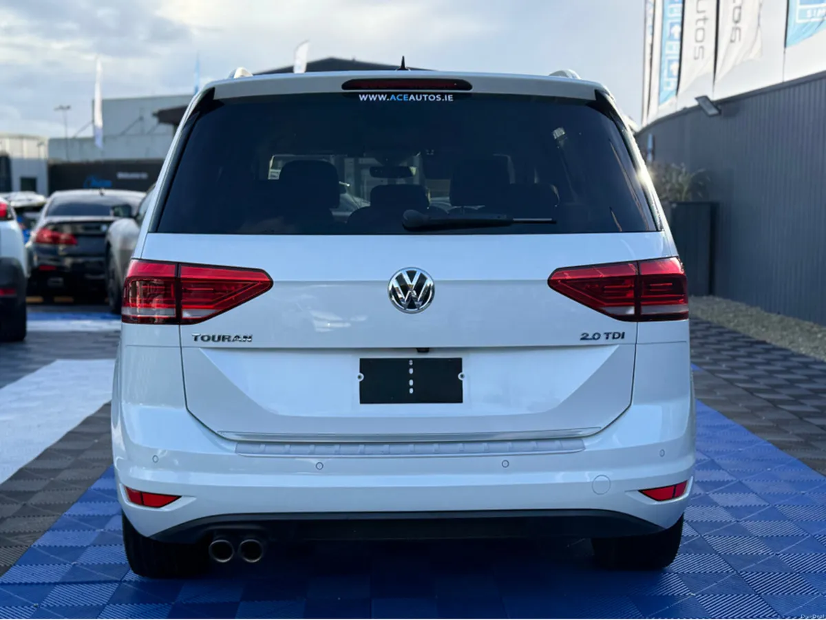 Volkswagen Touran ***DEPOSIT TAKEN*** HIGHLINE PRE - Image 4