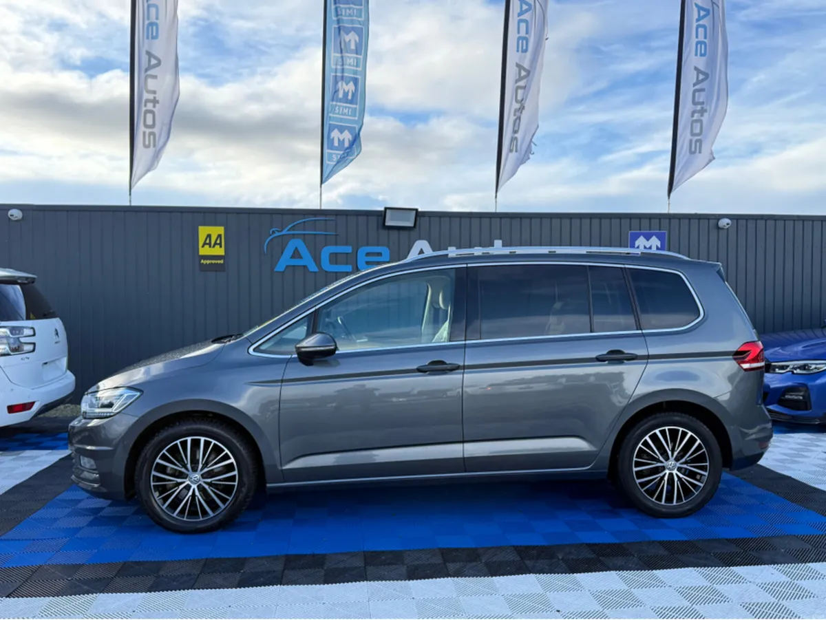 Volkswagen Touran ***DEPOSIT TAKEN*** HIGHLINE PRE - Image 4