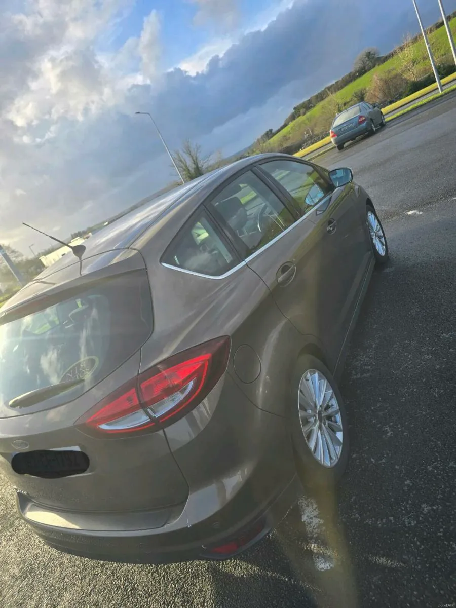 162 Ford CMax - Image 1