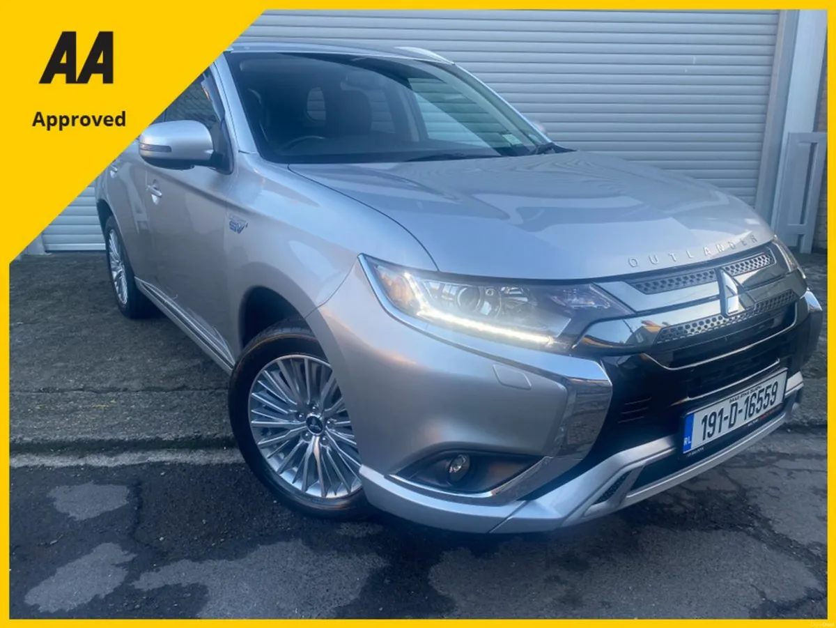 Mitsubishi Outlander Outlander INTENSE PHEV AUTO @ - Image 1