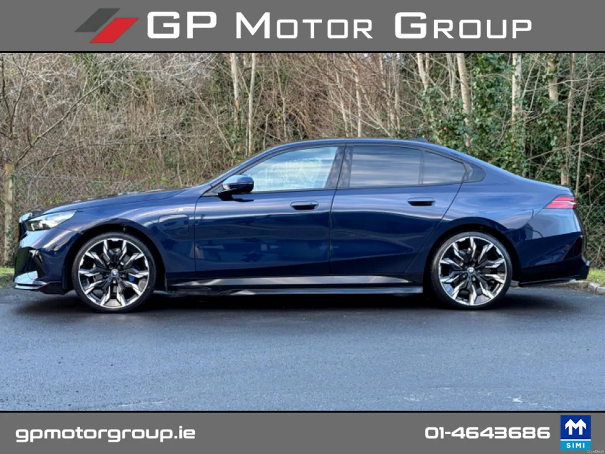 BMW 5-Series 530E 22.1 kWh M SPORT M PERFORMANCE A - Image 3