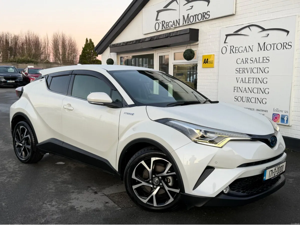 Toyota C-HR (171) 1.8 HYBRID SPORT AUTO - Image 1