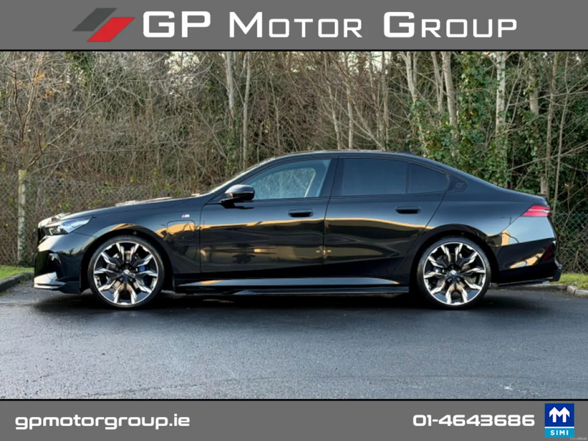 BMW 5-Series 530E 22.1 kWh M SPORT M PERFORMANCE A - Image 2