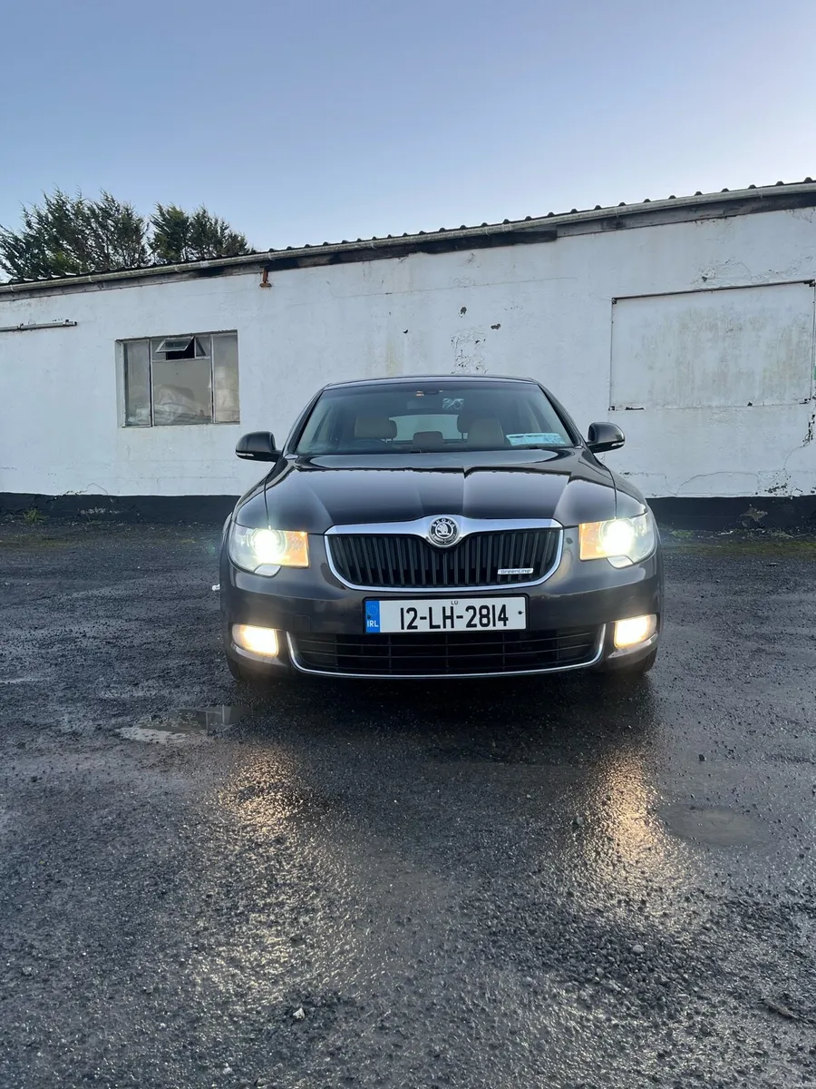 2012 SKODA SUPERB 1.6 TDI ELEGANCE - Image 2