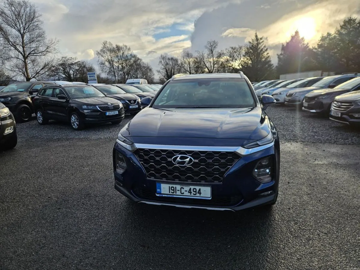 Hyundai Santa Fe 4WD Executive Plus 5DR - Image 4
