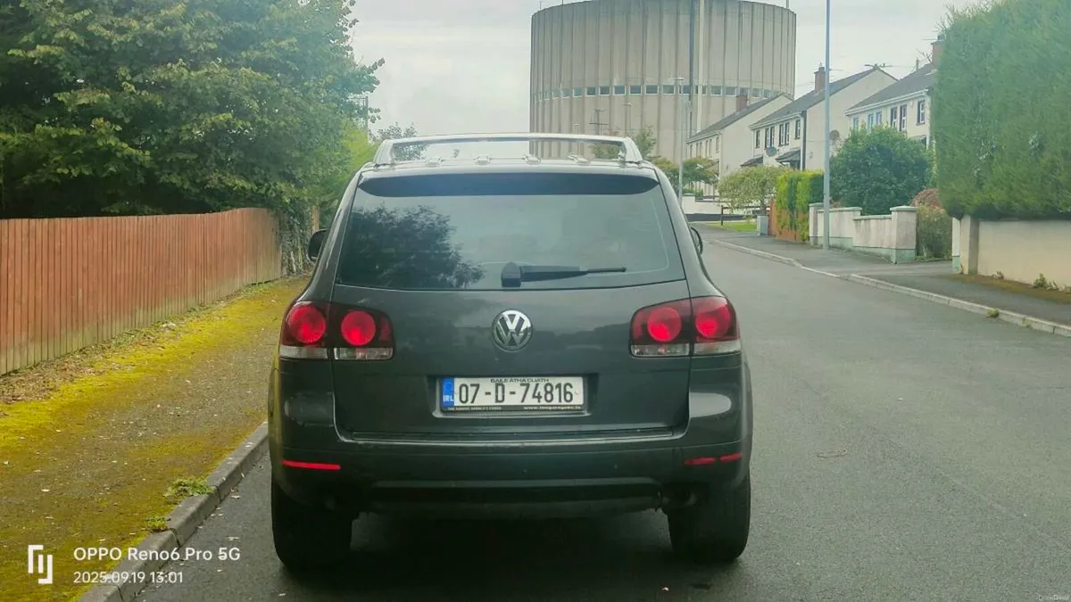 Vw touareg 2.5 tdi low mileage new nct - Image 2