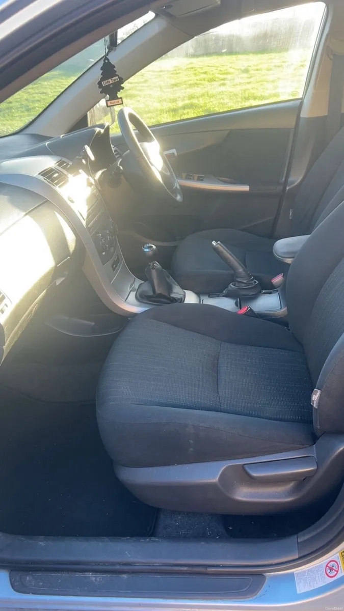 Toyota corolla 1.4 - Image 3