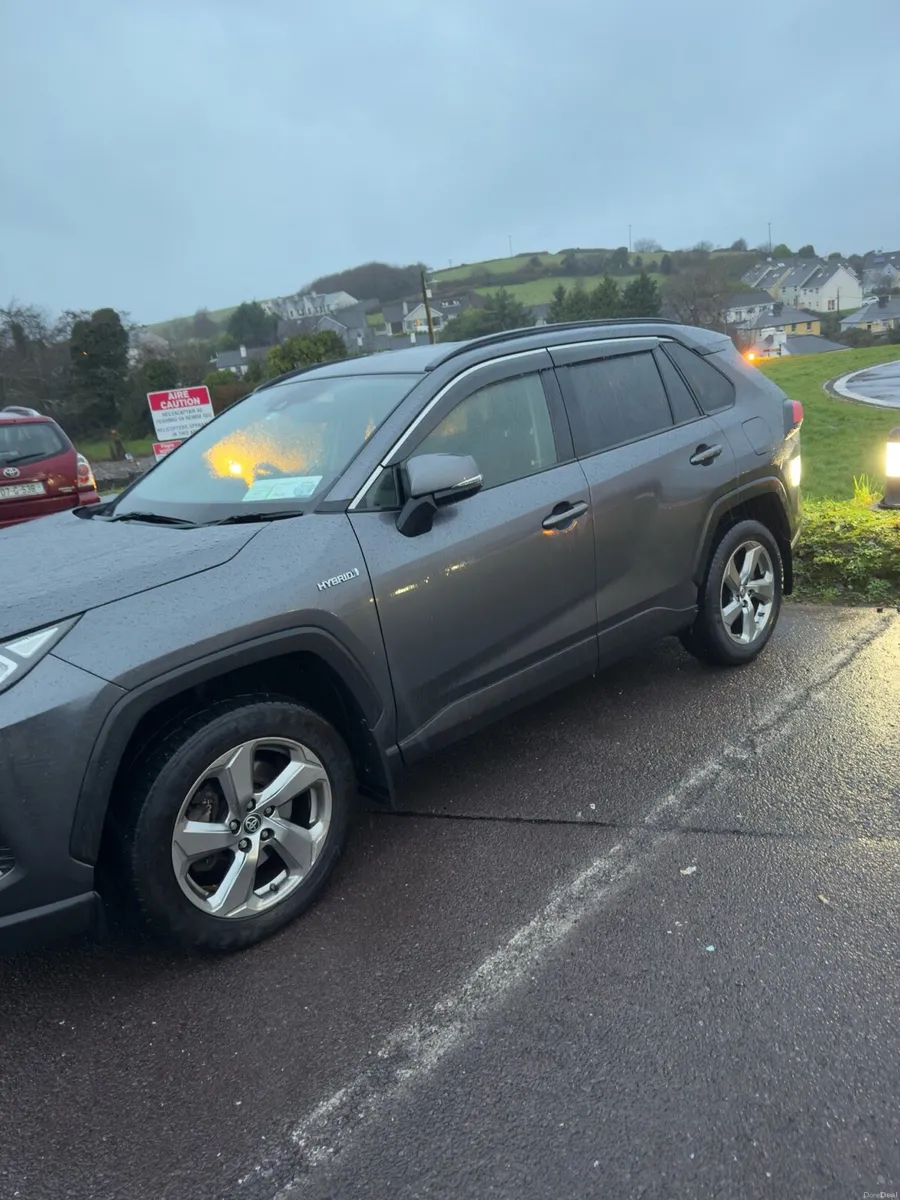 Toyota Rav4 - Image 2