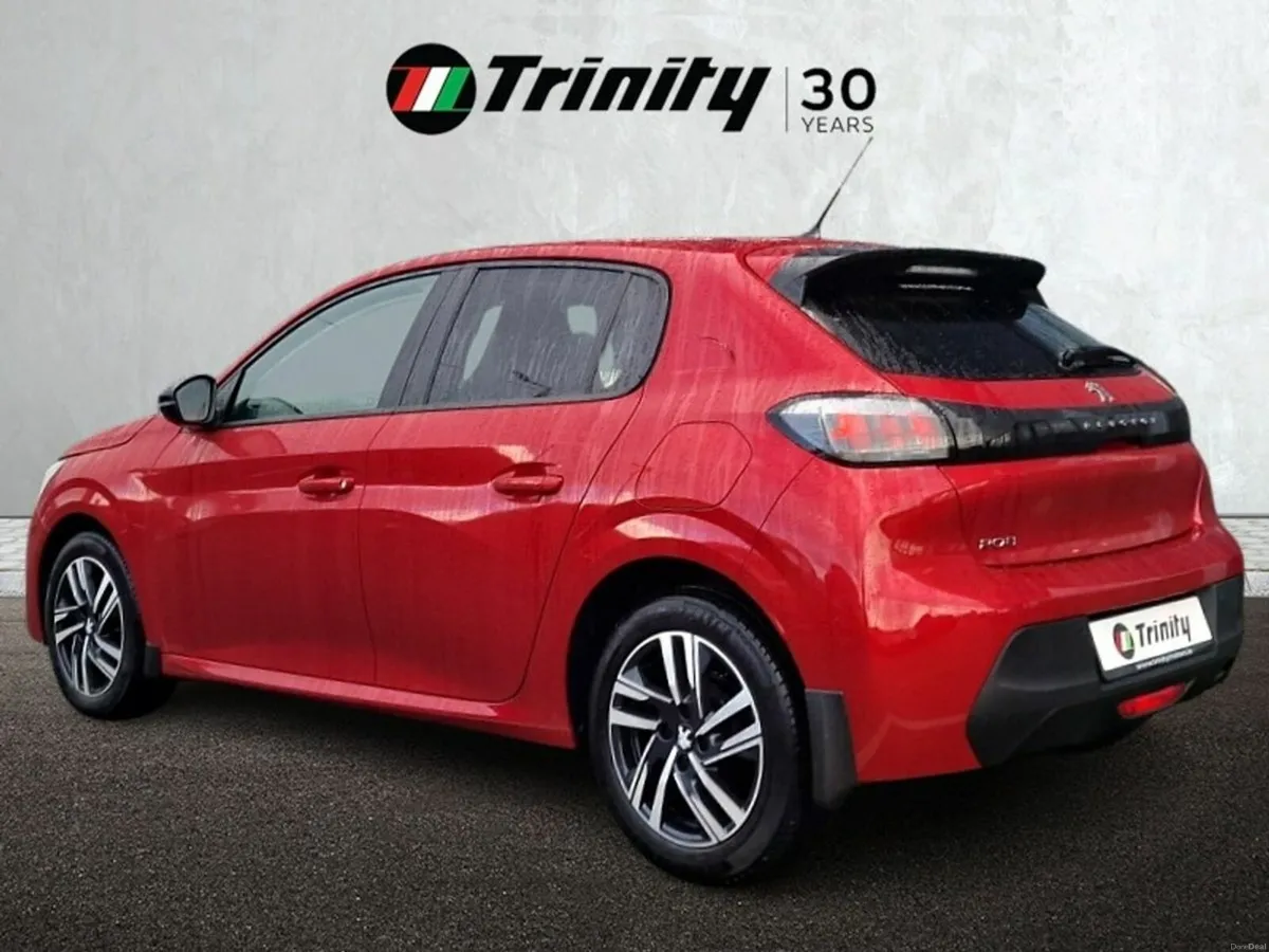 Peugeot 208 ** LOW LOW MILEAGE **  FULL DEALER SER - Image 3