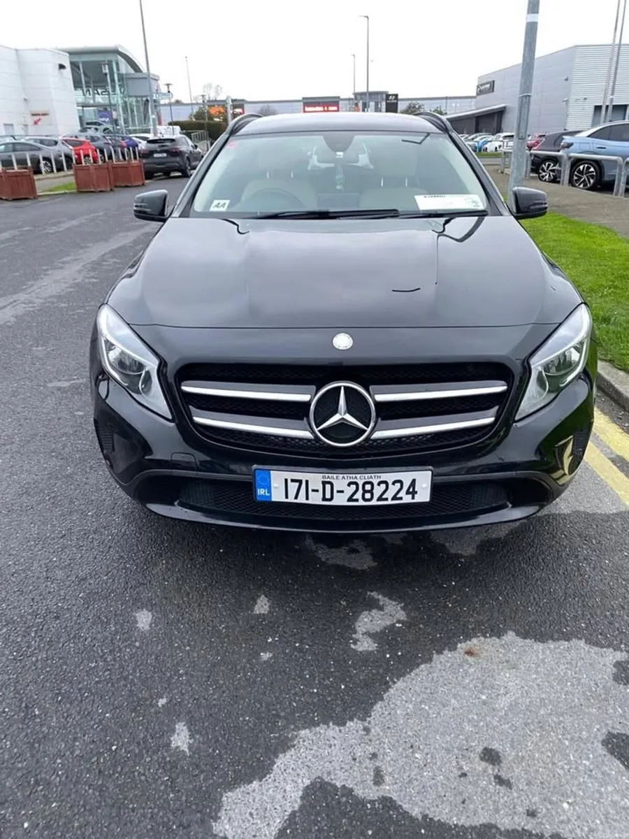 Mercedes-Benz GLA 2017 - Image 1