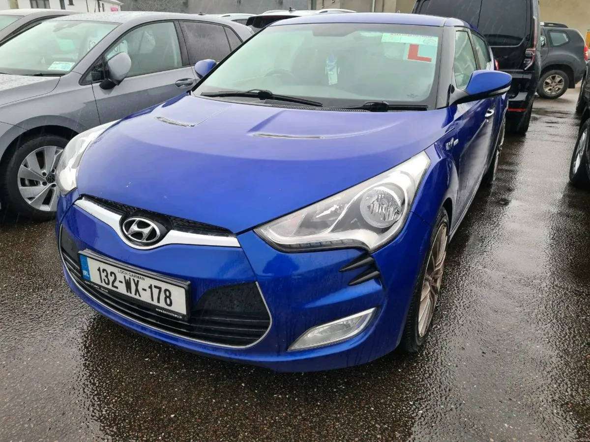 132 Hyundai  Veloster  1.6 - Image 1