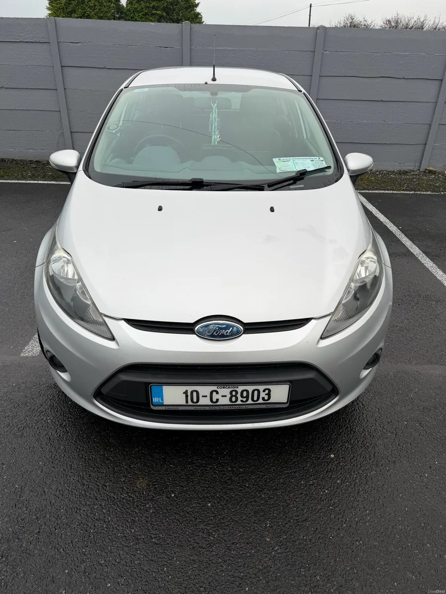 Ford Fiesta 2010 1.6 diesel - Image 1
