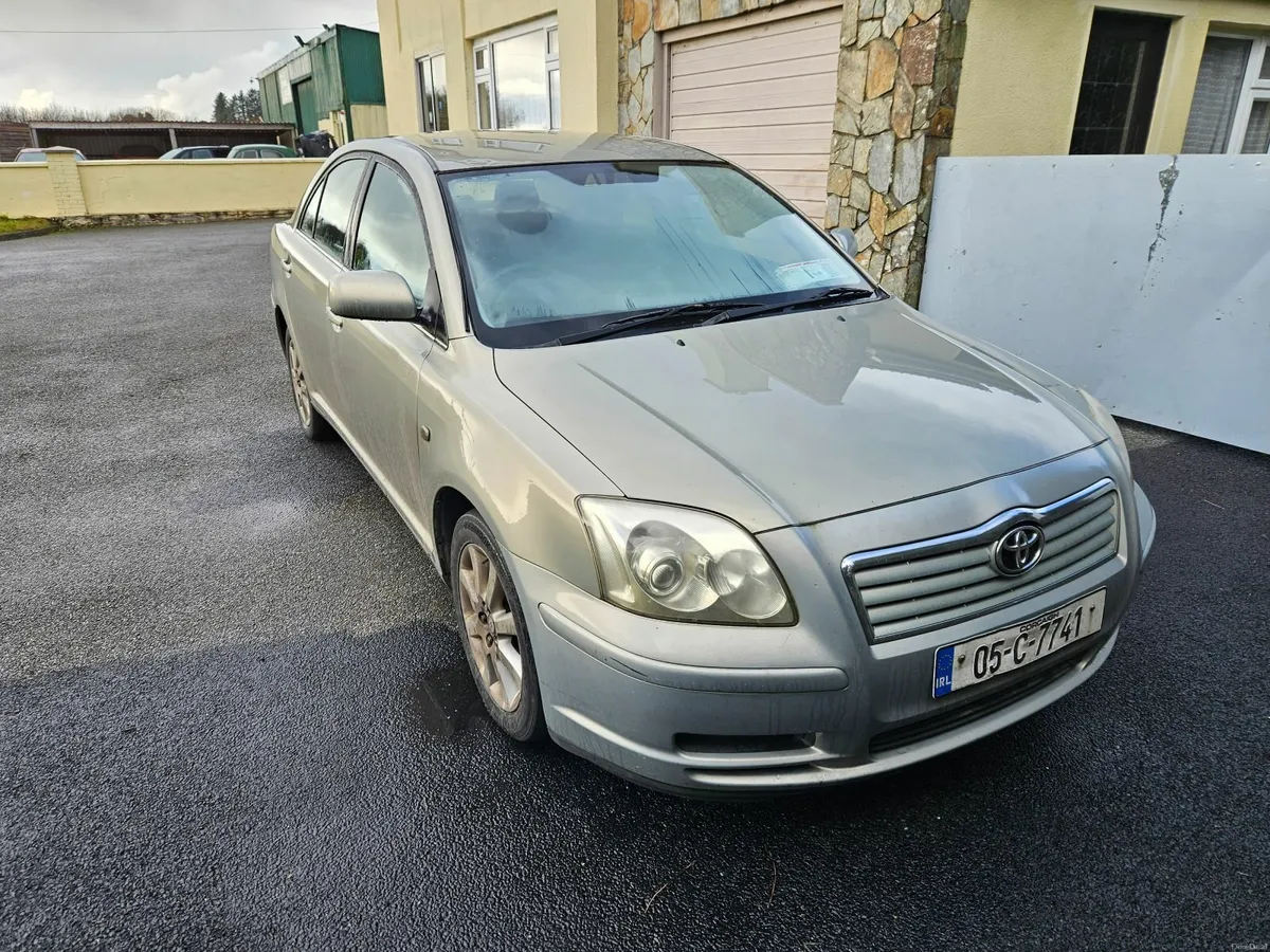 Toyota Avensis 2005 - Image 2