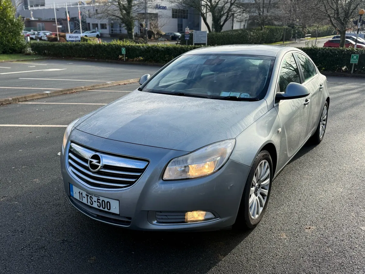 Opel insignia 2011 2.0Cdti Ncted & Taxed - Image 2