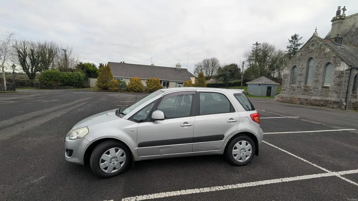 Suzuki SX4 2007 - Image 2