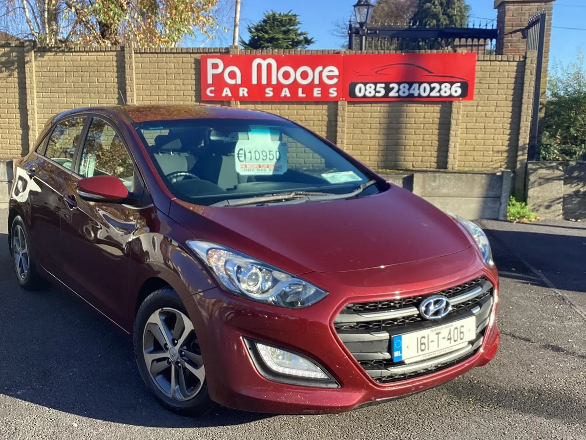 Hyundai i30 ** F.S.H - Image 1