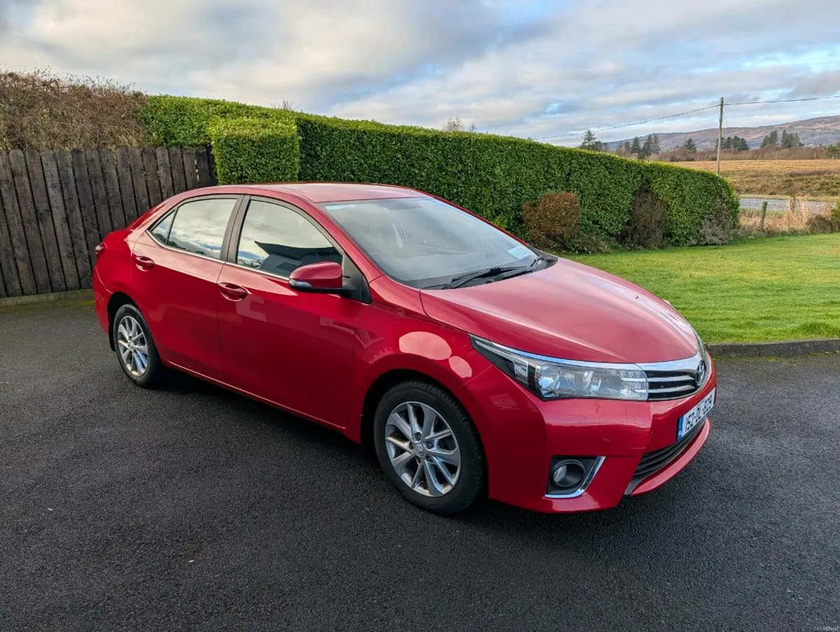 Toyota corolla - Image 2