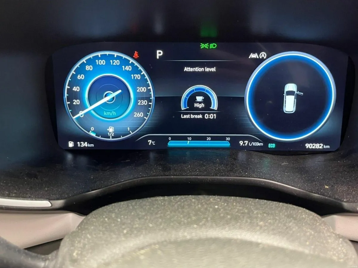 Hyundai Santa Fe 2.2CRDi 4WD EXEC PLUS *AUTO* €135 - Image 2