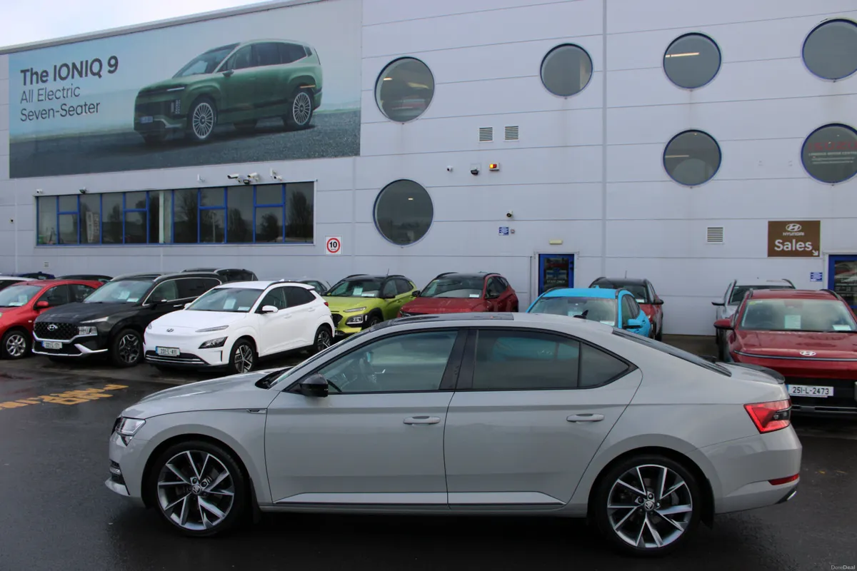 Skoda Superb 2024 - Image 2