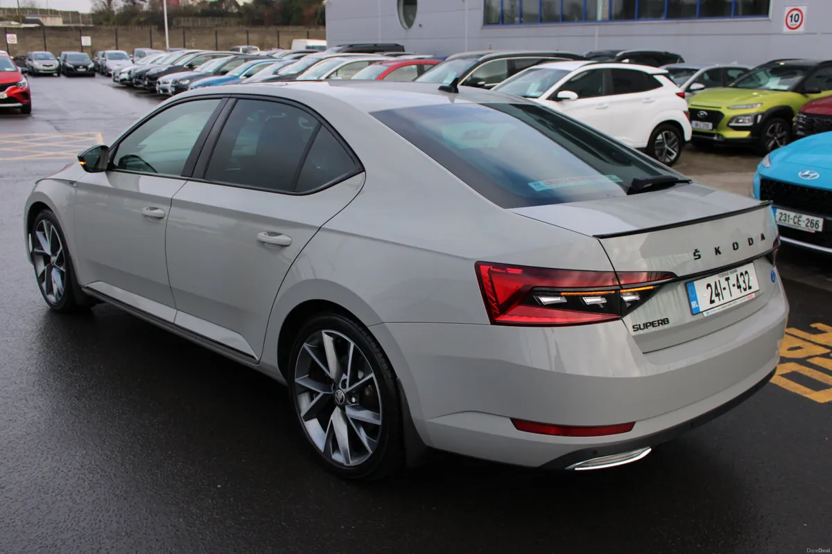 Skoda Superb 2024 - Image 3