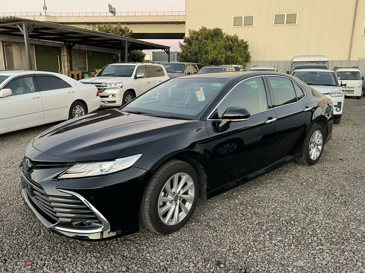 Toyota Camry 2021