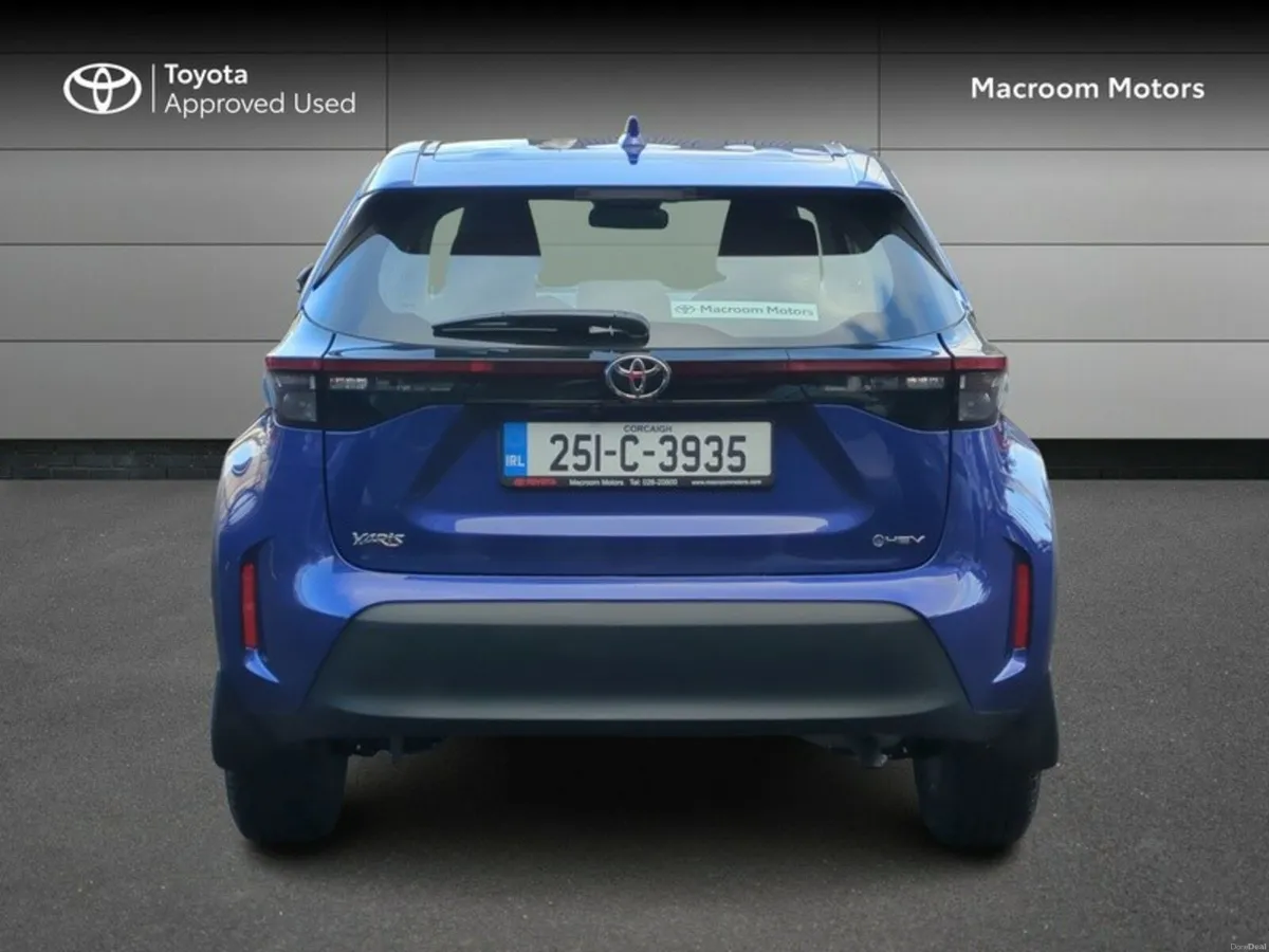 Toyota Yaris Cross YARIS CROSS LUNA - Image 4