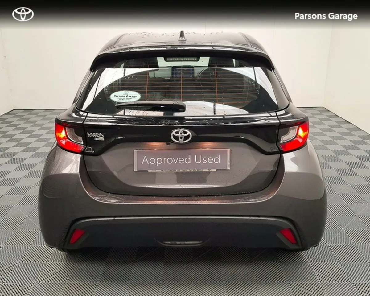 Toyota Yaris 1.5 LUNA 4DR - Image 4