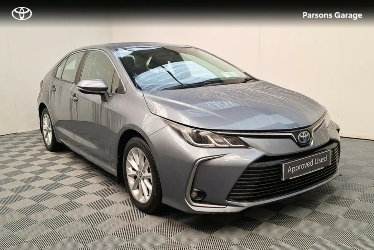 Toyota Corolla COROLLA HYBRID LUNA - Image 1