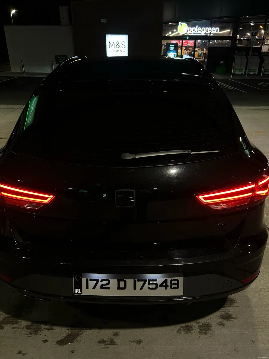 SEAT Leon 2.0 TDI FR 150PS XPERIENCE ST 4WD - Image 2