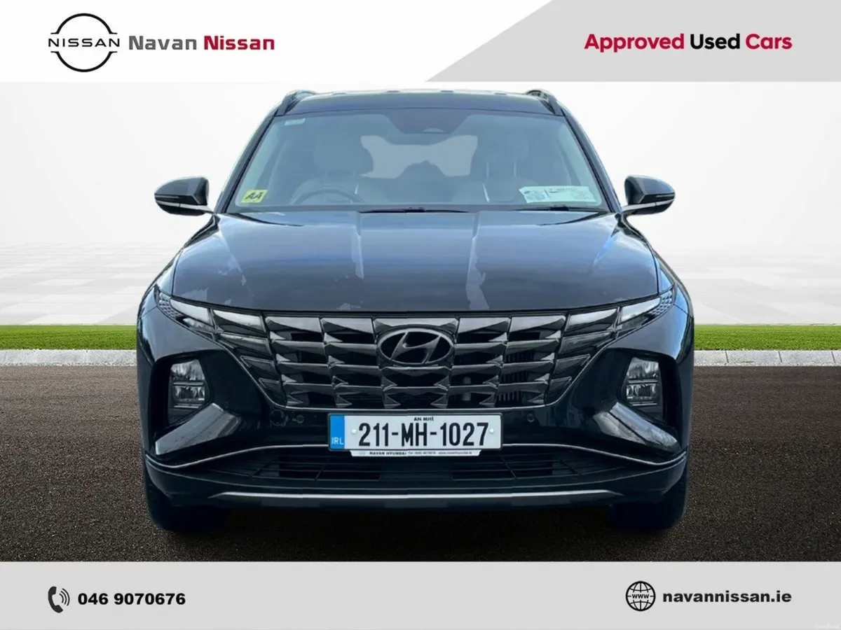 Hyundai Tucson 2WD Executive Plus - Image 3