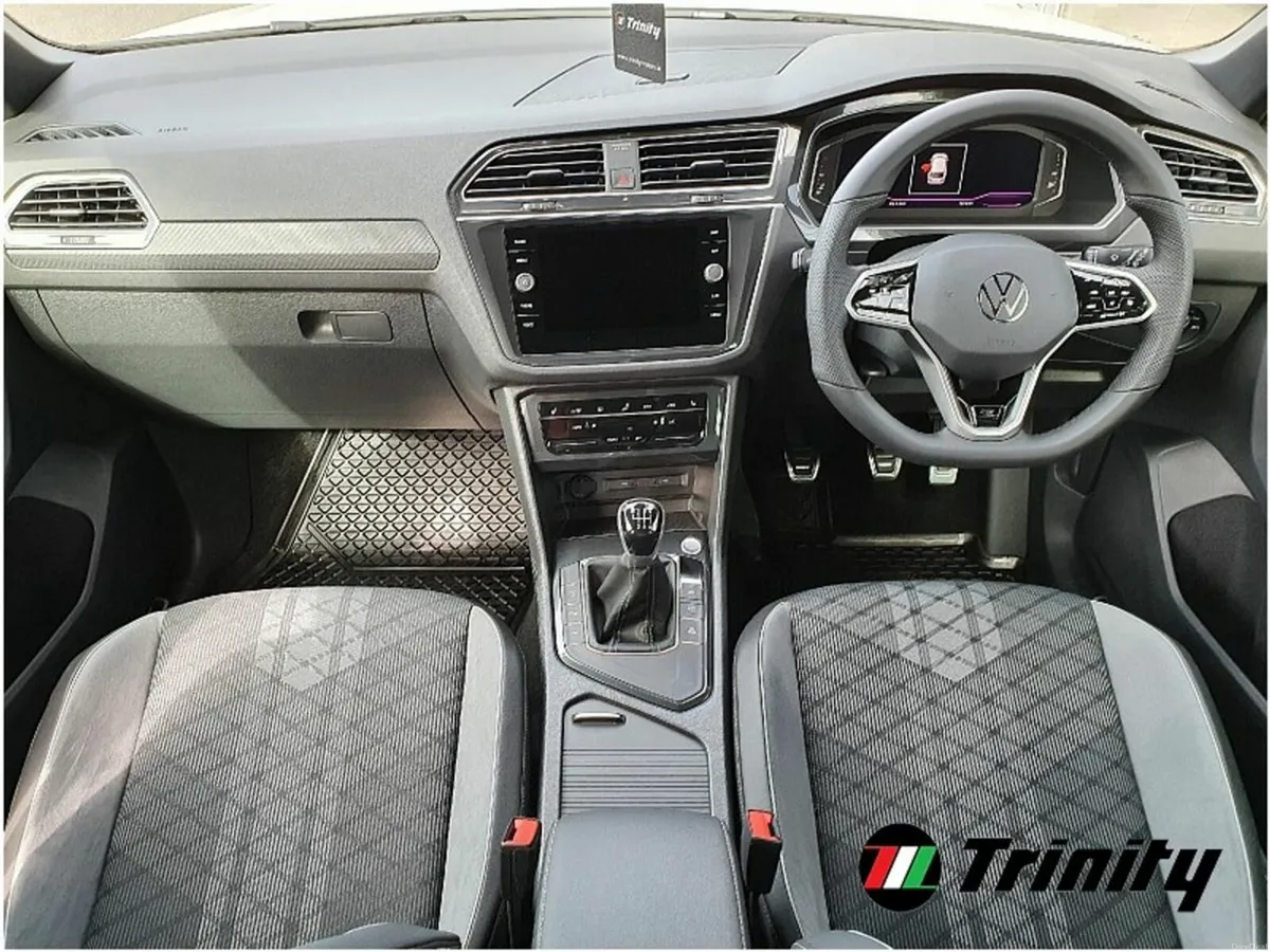 Volkswagen Tiguan ** R-LINE ** 2.0 TDI ** 150 BHP - Image 2