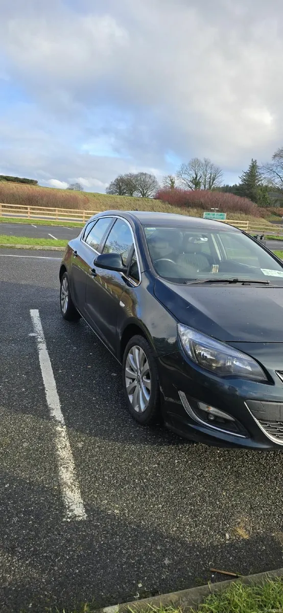 Vauxhall Astra 2014 - Image 3