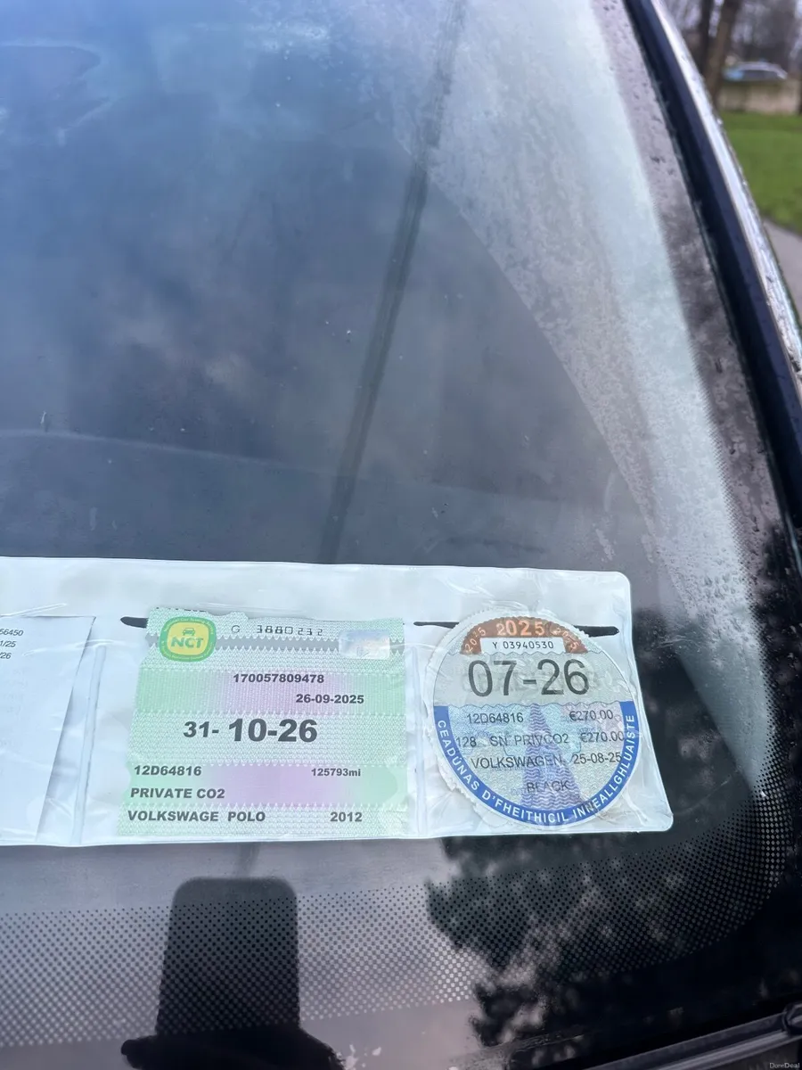 Volkswagen Polo 2012 - Image 2