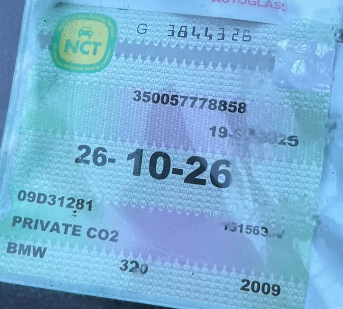 BMW 3-Series 2009 - Image 3