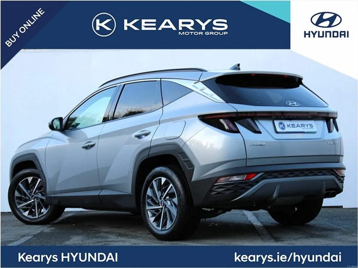 Hyundai Tucson 2WD Executive Plus - Image 2