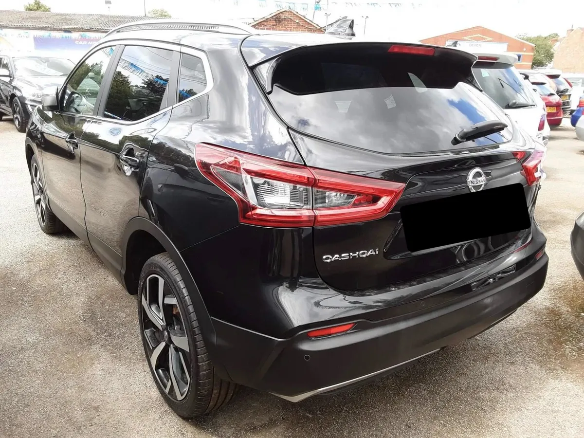 Nissan Qashqai DCI Tekna 1.5 Adblue - Image 2