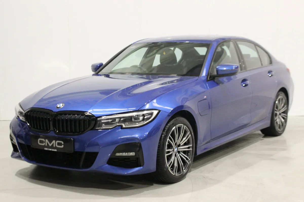 BMW 3-Series 2020 - Image 3