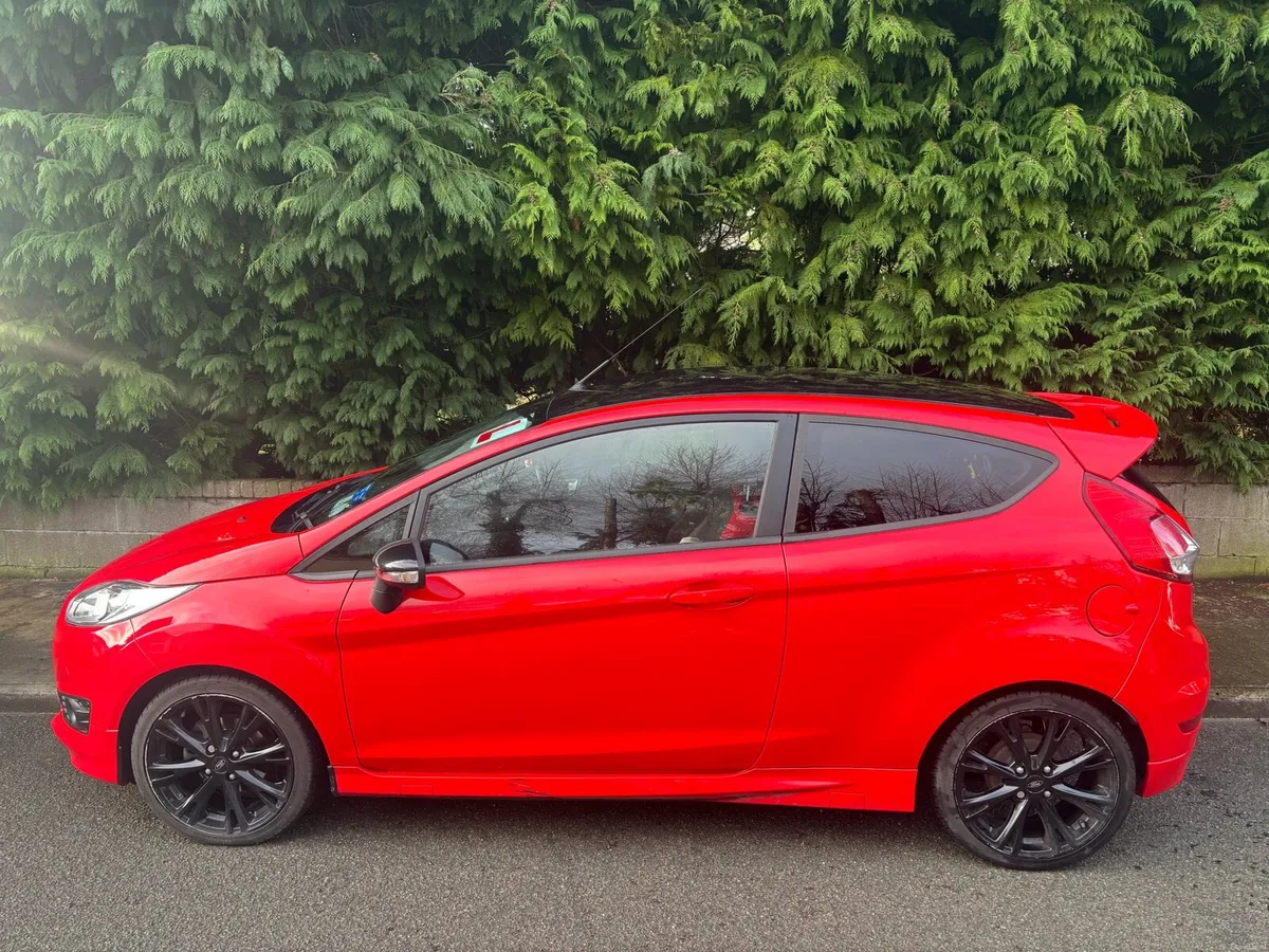 Ford Fiesta 2016 - Image 1