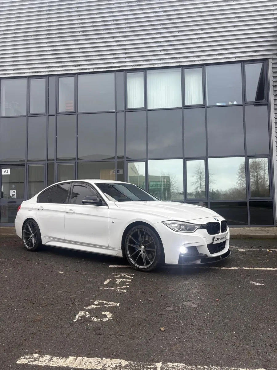 BMW 3-Series 2013 - Image 1