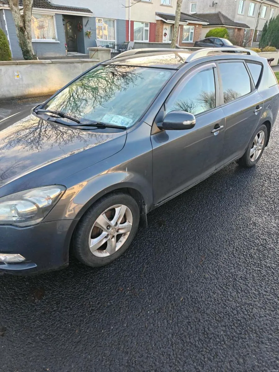 2012 Kia Ceed 1.6 Diesel Estate - Image 2
