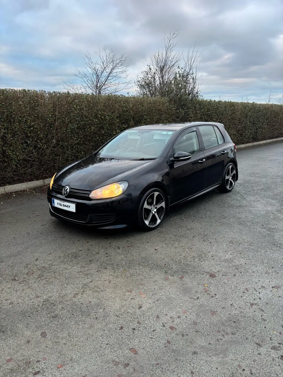 Volkswagen Golf - Image 1