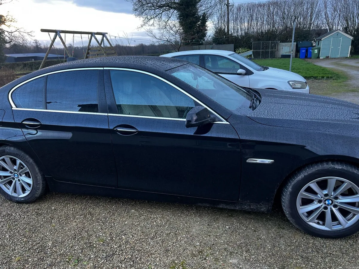 BMW 5-Series 2013 - Image 4