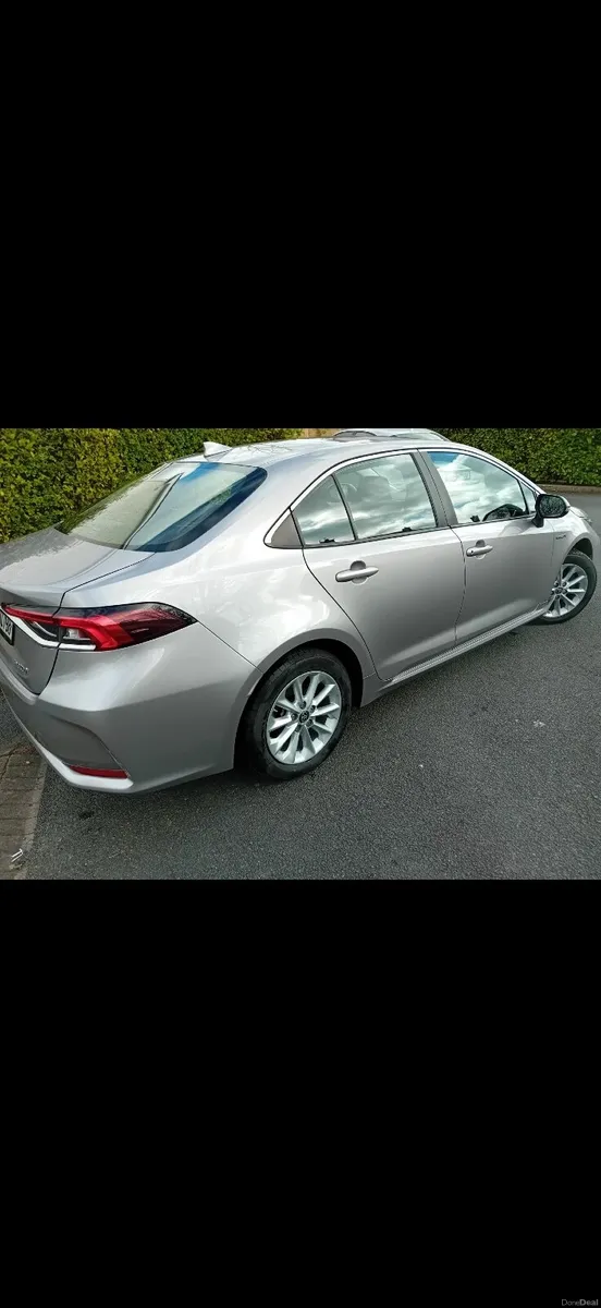 Toyota Corolla 2021 AUTOMATIC - Image 3