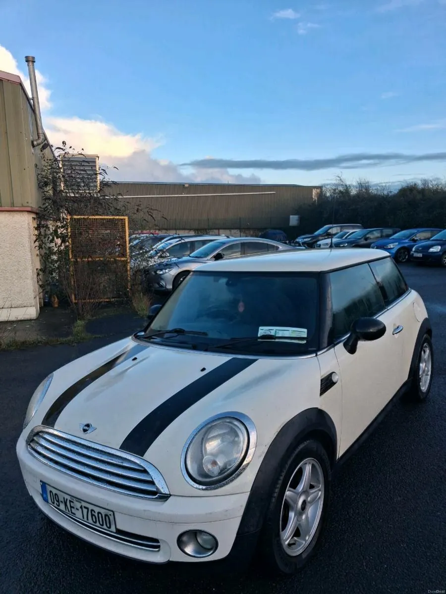 09 Mini one New NCT - Image 2