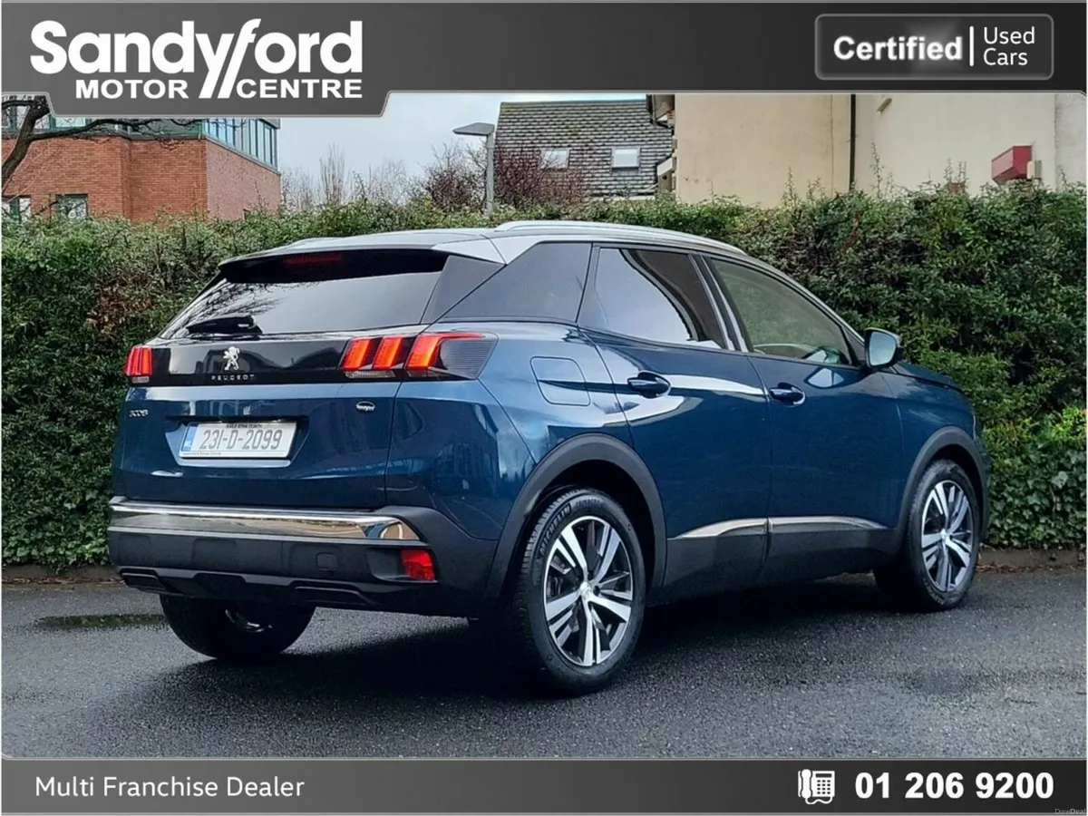 Peugeot 3008 1.2 PureTech ALLURE**FSH* - Image 4